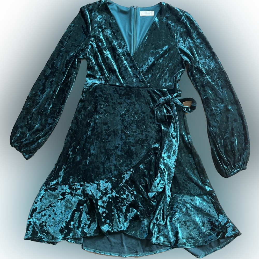 Altar'd State Velvet Wrap Dress Size M Hunter Green Holiday Party Cocktail Lined